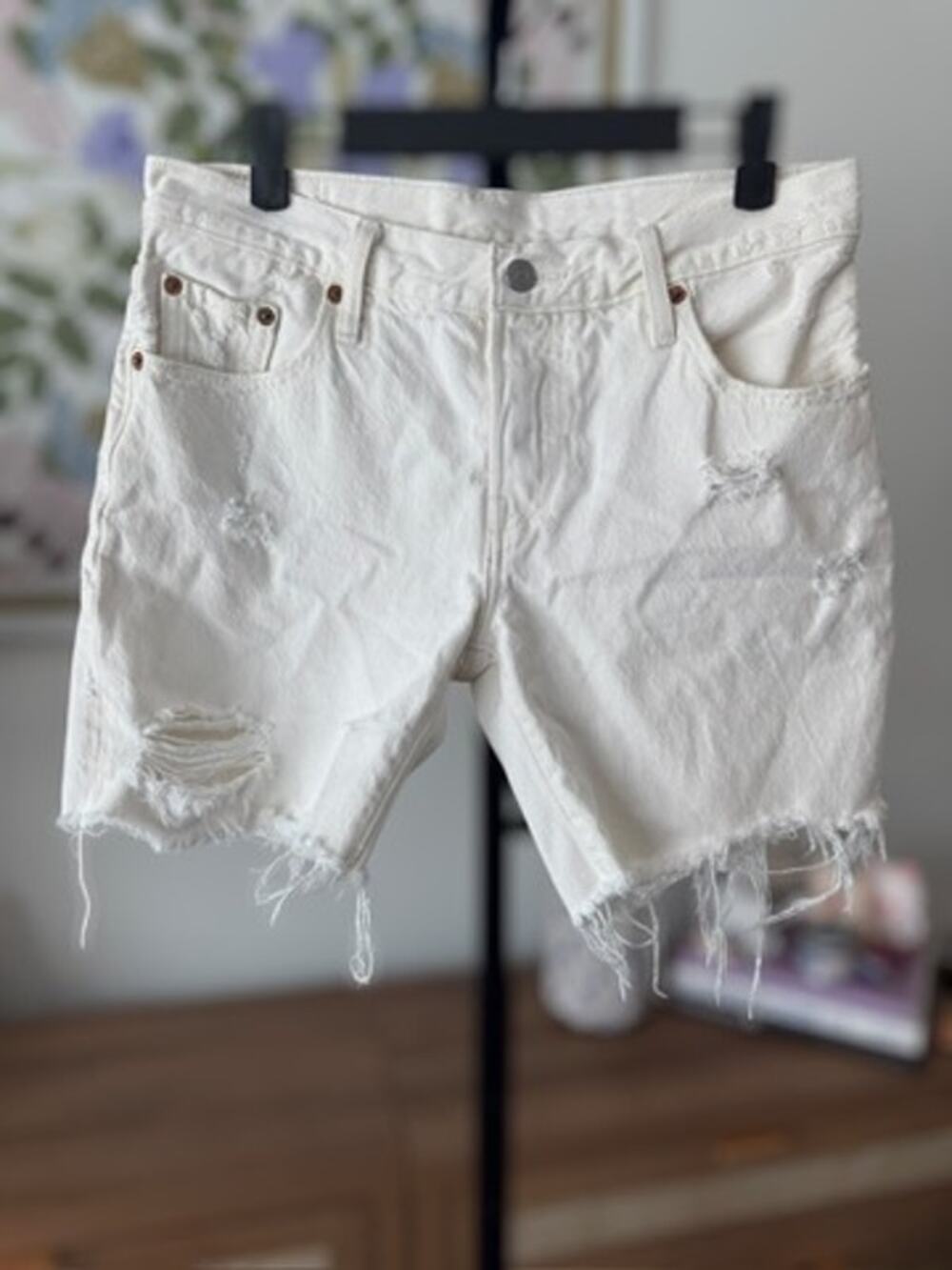 Levi's 501 High Waisted Distressed Denim Jean Shorts White Women's Size 25